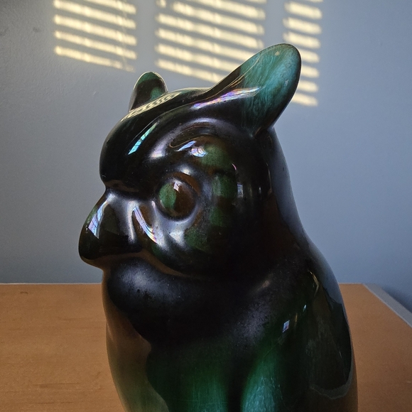 Vintage Blue Mountain Pottery Owl Statue green drip glaze bird wise cottage - Picture 9 of 14